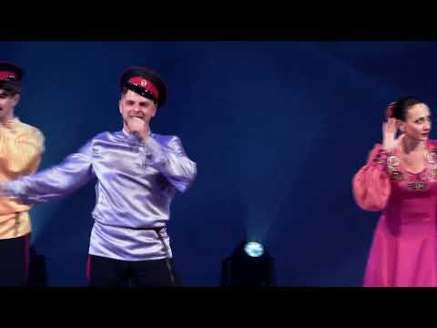 Узенький проулочкек. Узенький проулочкек.