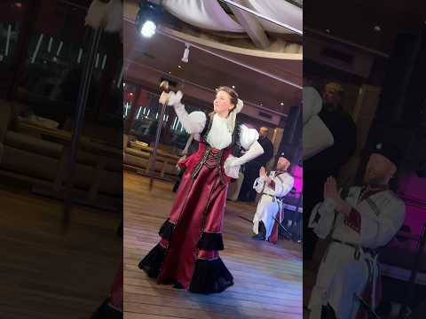 Зажгли на Дне рождения! Зажгли на Дне рождения!